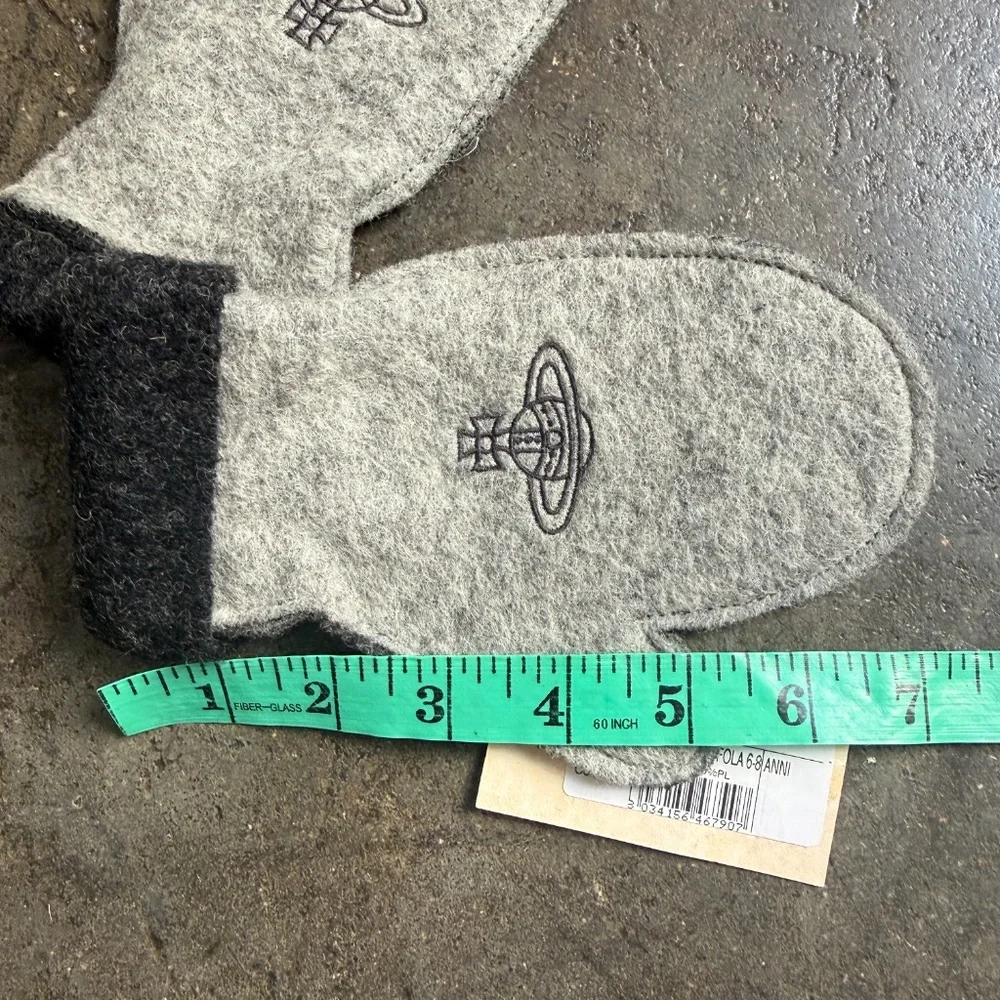 Brand New Vivienne Westwood Wool Children Mittens